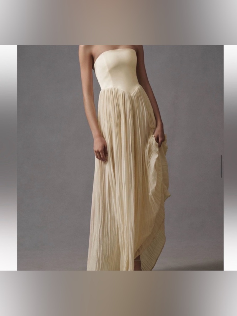BNWT Delfi Collective Lourdes Cream gown - Picture 2 of 7